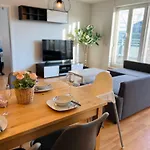 Stariva - Terrasse Ueber - Kaffeemachine - Netflix - Brettspiele Apartment