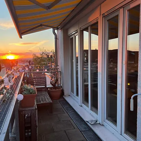 Terrasse Ueber - Ruhig & Innere Neustadt - Stariva شقة