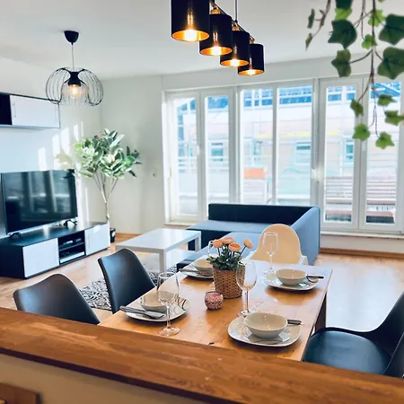 Stariva - Terrasse Ueber - Ruhig & Innere Neustadt 아파트