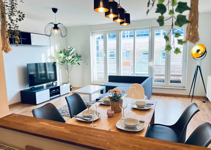 Stariva - Terrasse Ueber - Kaffeemachine - Netflix - Brettspiele Lägenhet